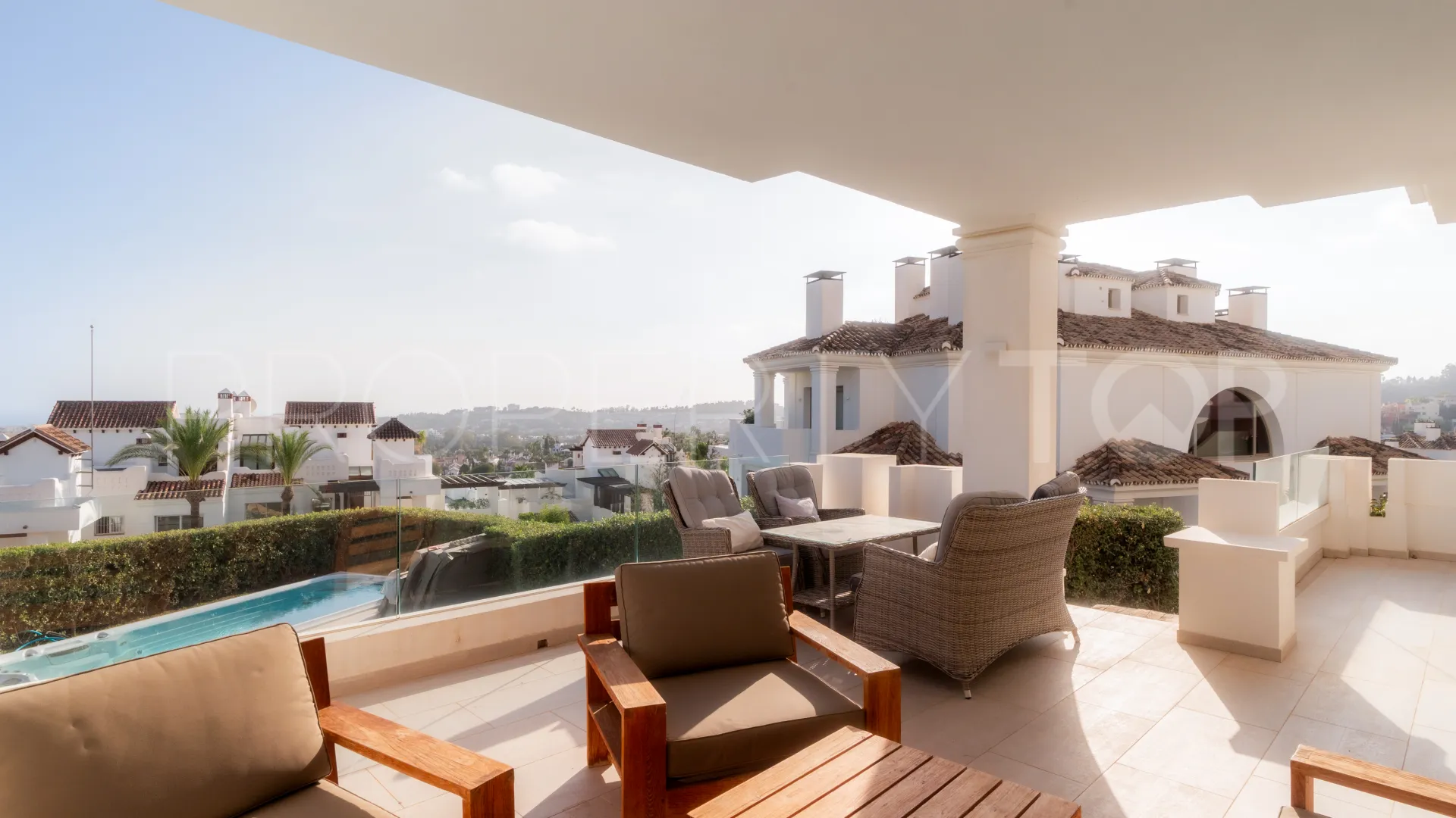 For sale 3 bedrooms apartment in 9 Lions Residences