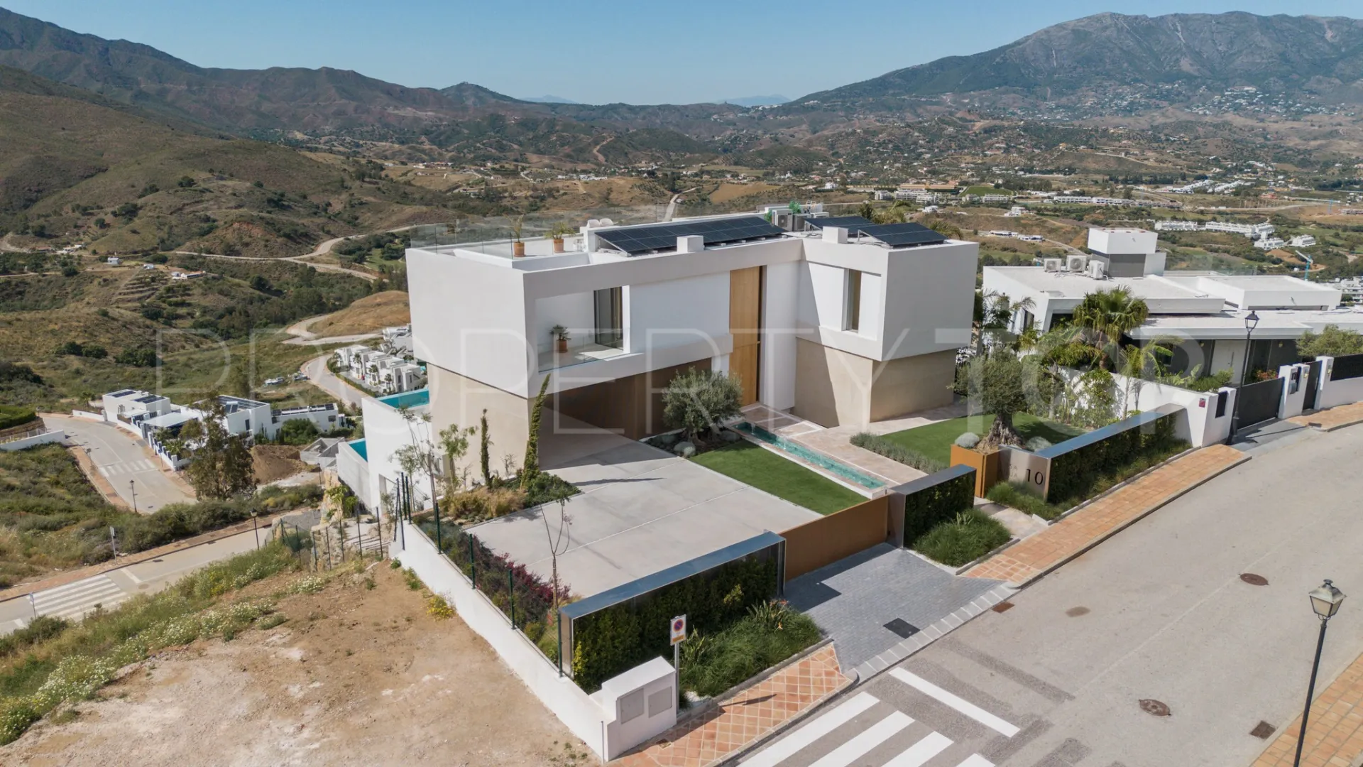 5 bedrooms La Cala Golf Resort villa for sale