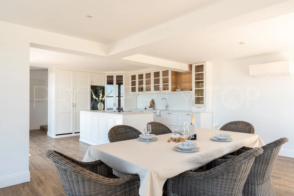 Villa with 5 bedrooms for sale in Casares