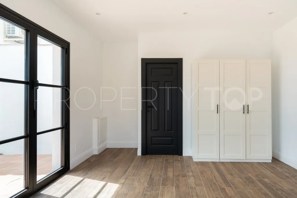 Villa with 5 bedrooms for sale in Casares