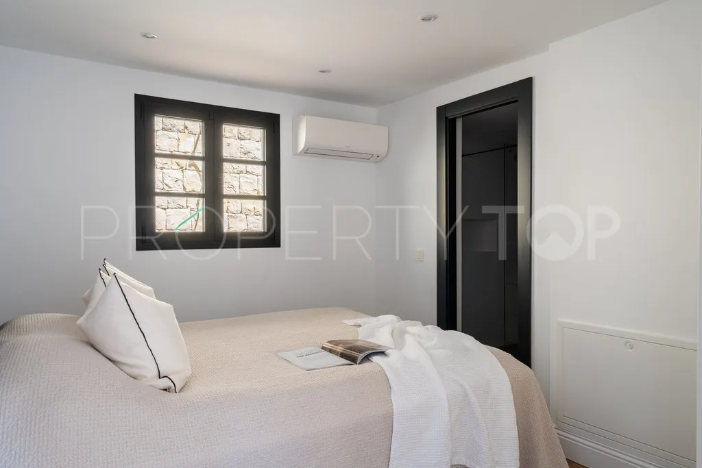 Villa with 5 bedrooms for sale in Casares