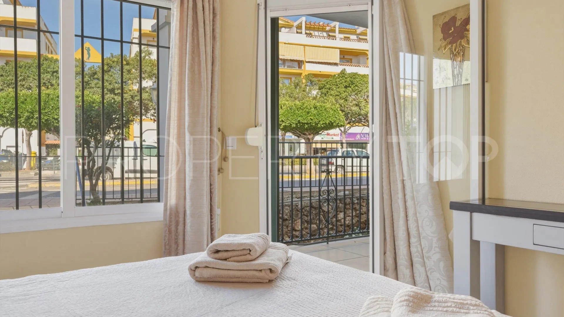 For sale 2 bedrooms ground floor apartment in Mijas Golf