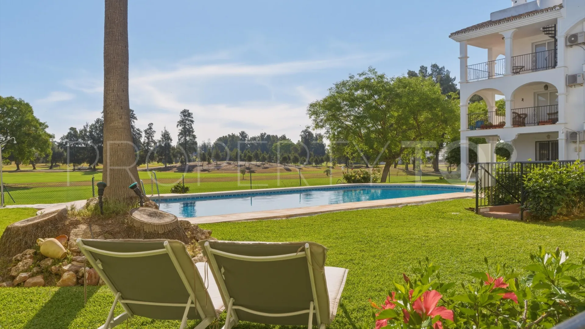For sale 2 bedrooms ground floor apartment in Mijas Golf