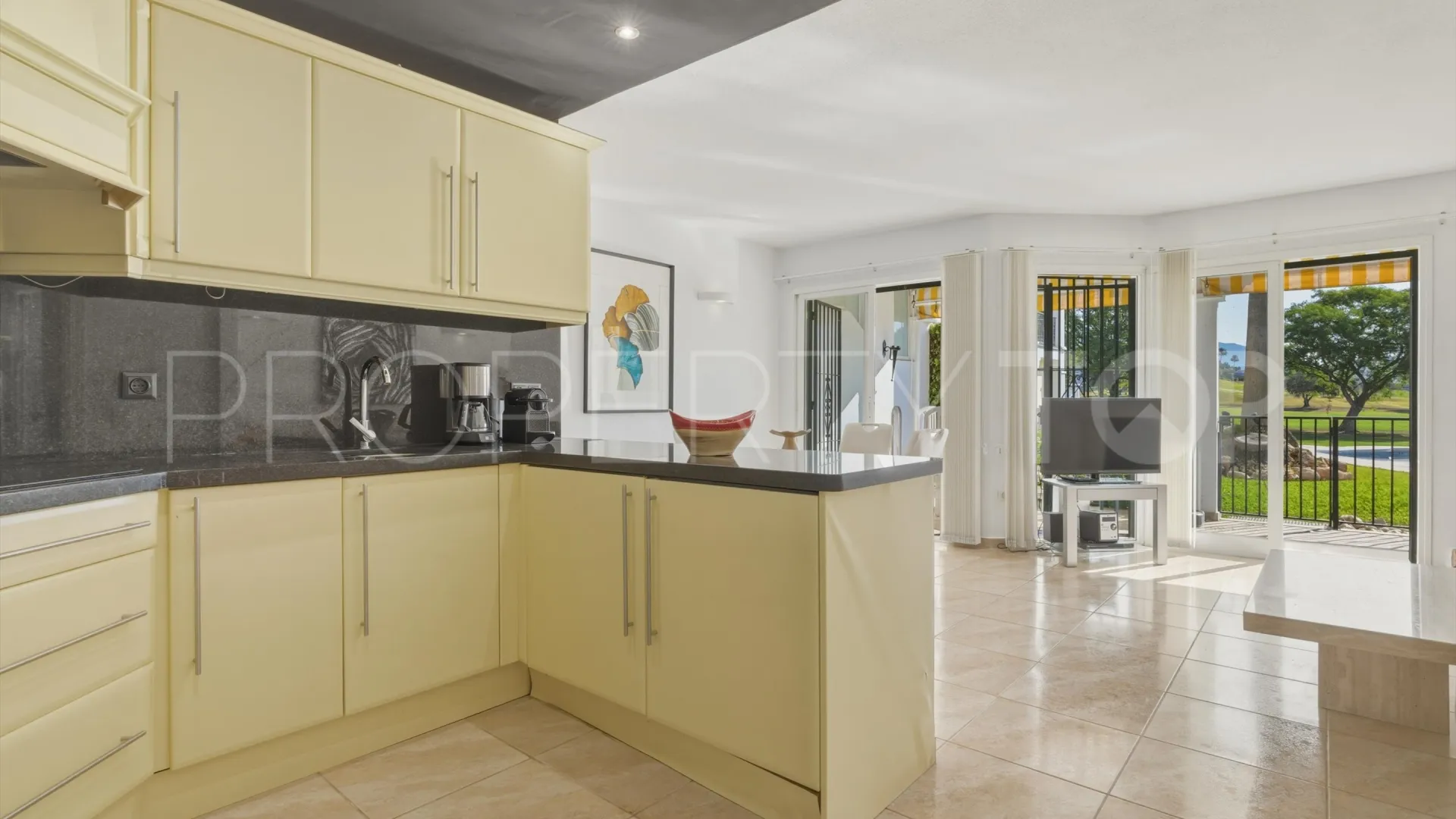 For sale 2 bedrooms ground floor apartment in Mijas Golf