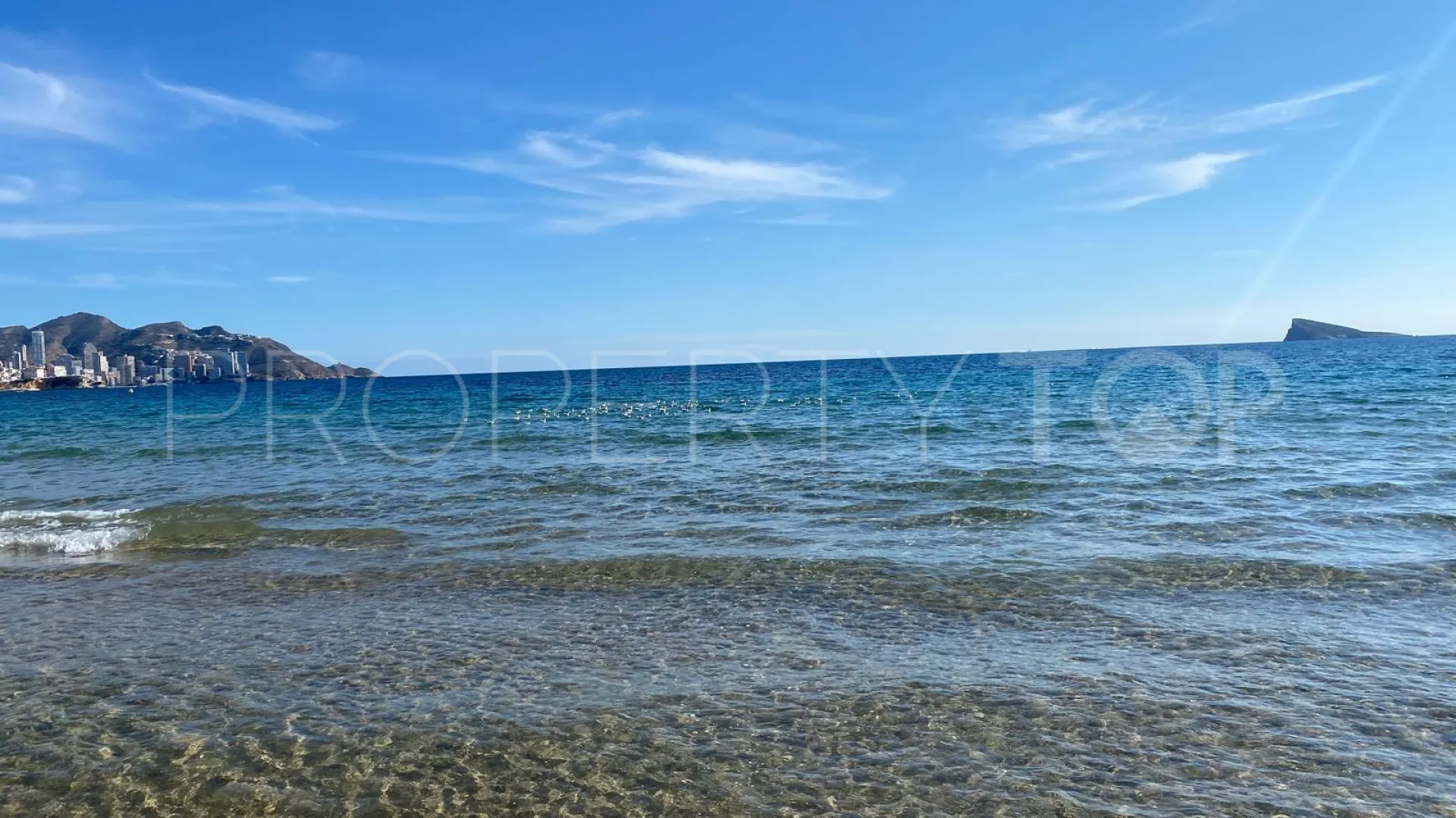For sale Playa de Poniente apartment with 2 bedrooms