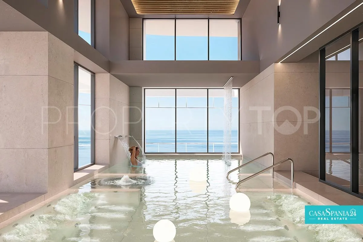 For sale Playa de Poniente apartment with 2 bedrooms