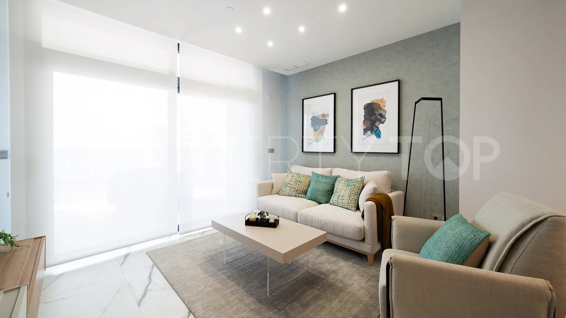 For sale 2 bedrooms apartment in Benidorm