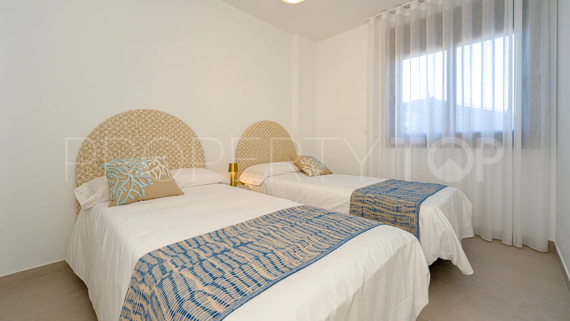 Apartment with 2 bedrooms for sale in Benidorm