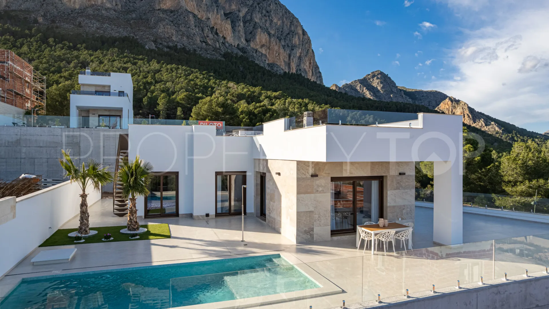 3 bedrooms villa in Polop for sale