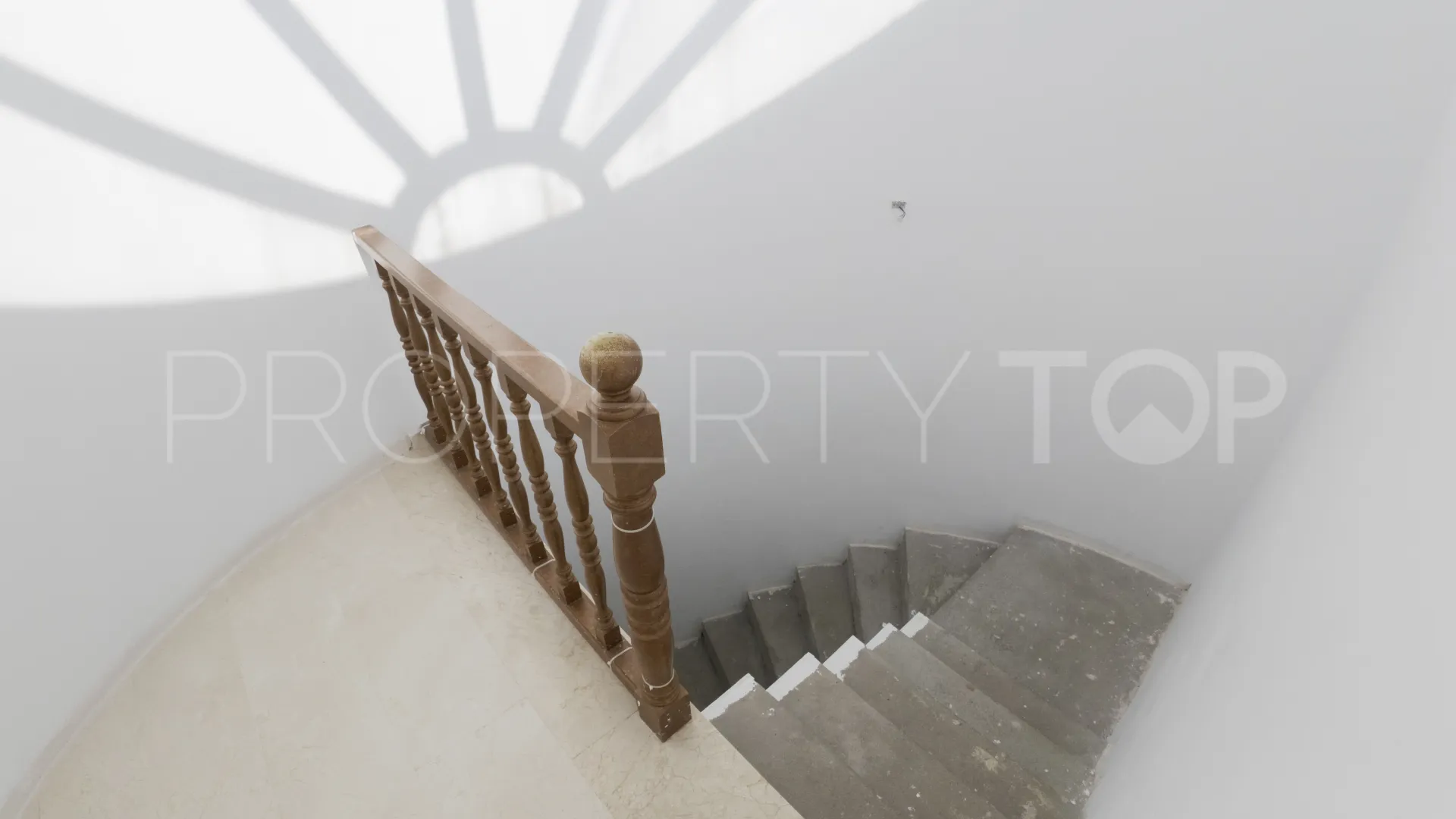 Villa de 4 dormitorios en venta en El Paraiso