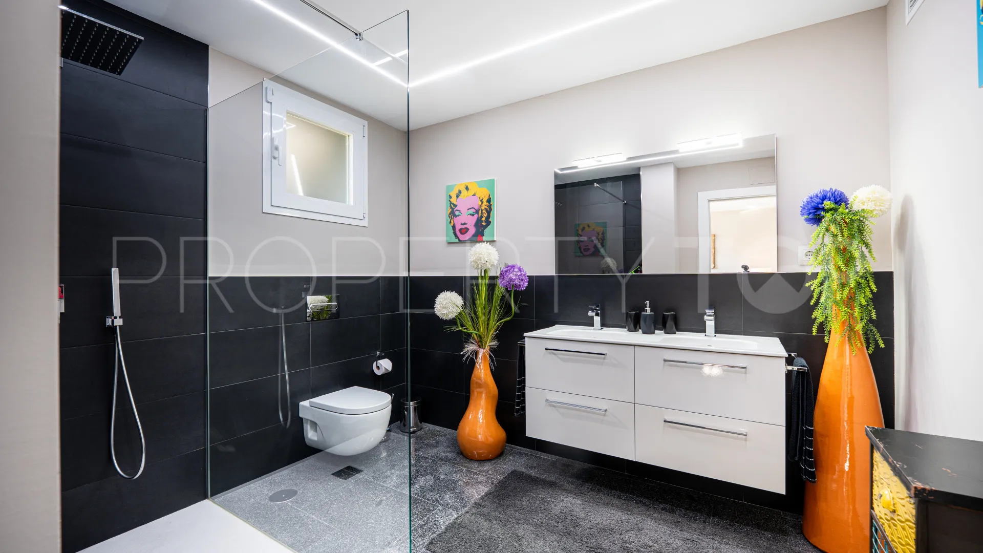 5 bedrooms villa in La Cala Golf Resort for sale