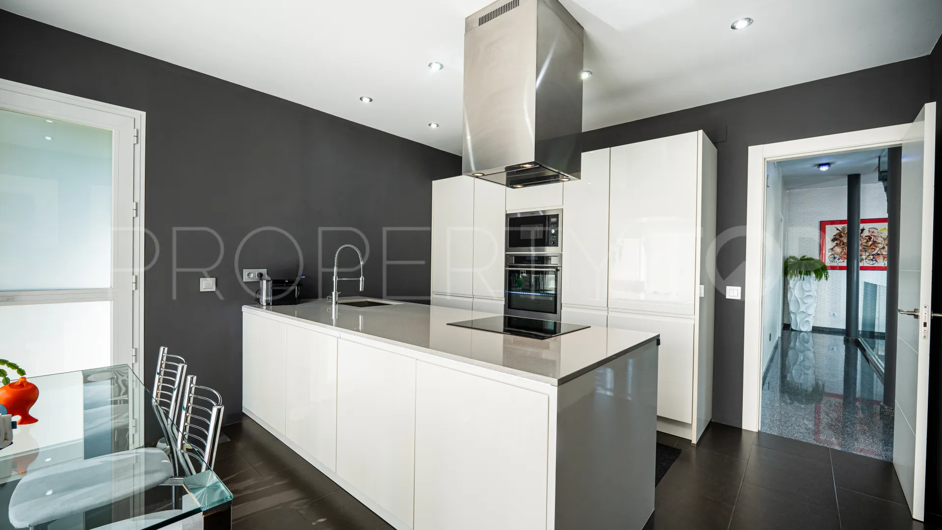 5 bedrooms villa in La Cala Golf Resort for sale