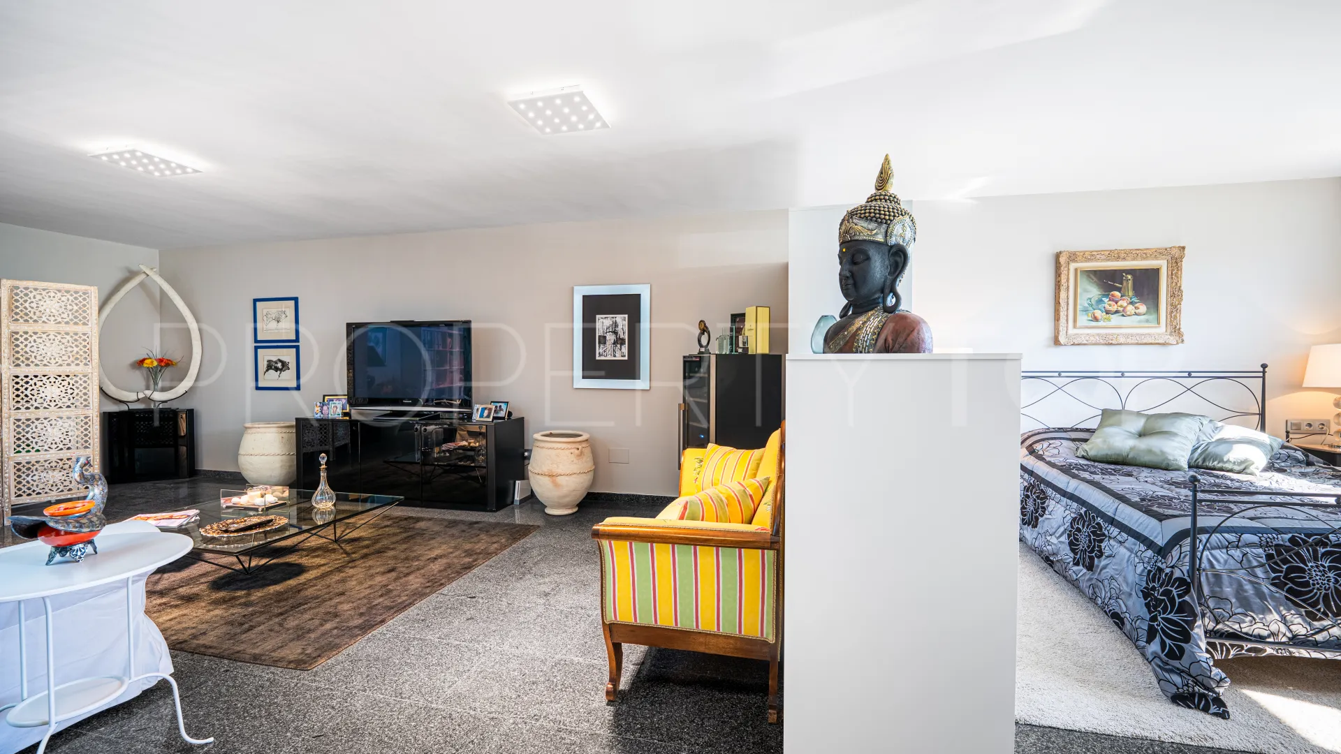 5 bedrooms villa in La Cala Golf Resort for sale