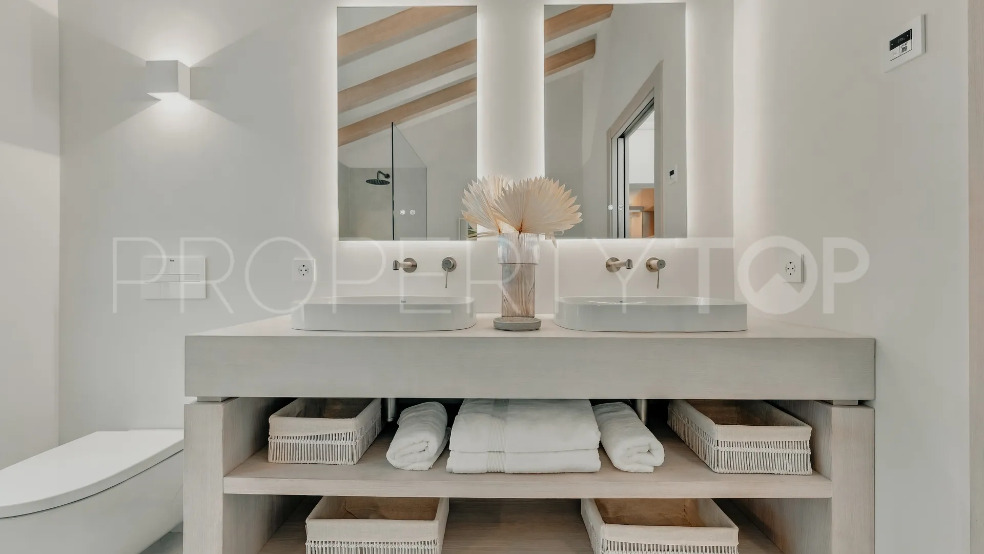 House for sale in Guadalmina Alta with 3 bedrooms
