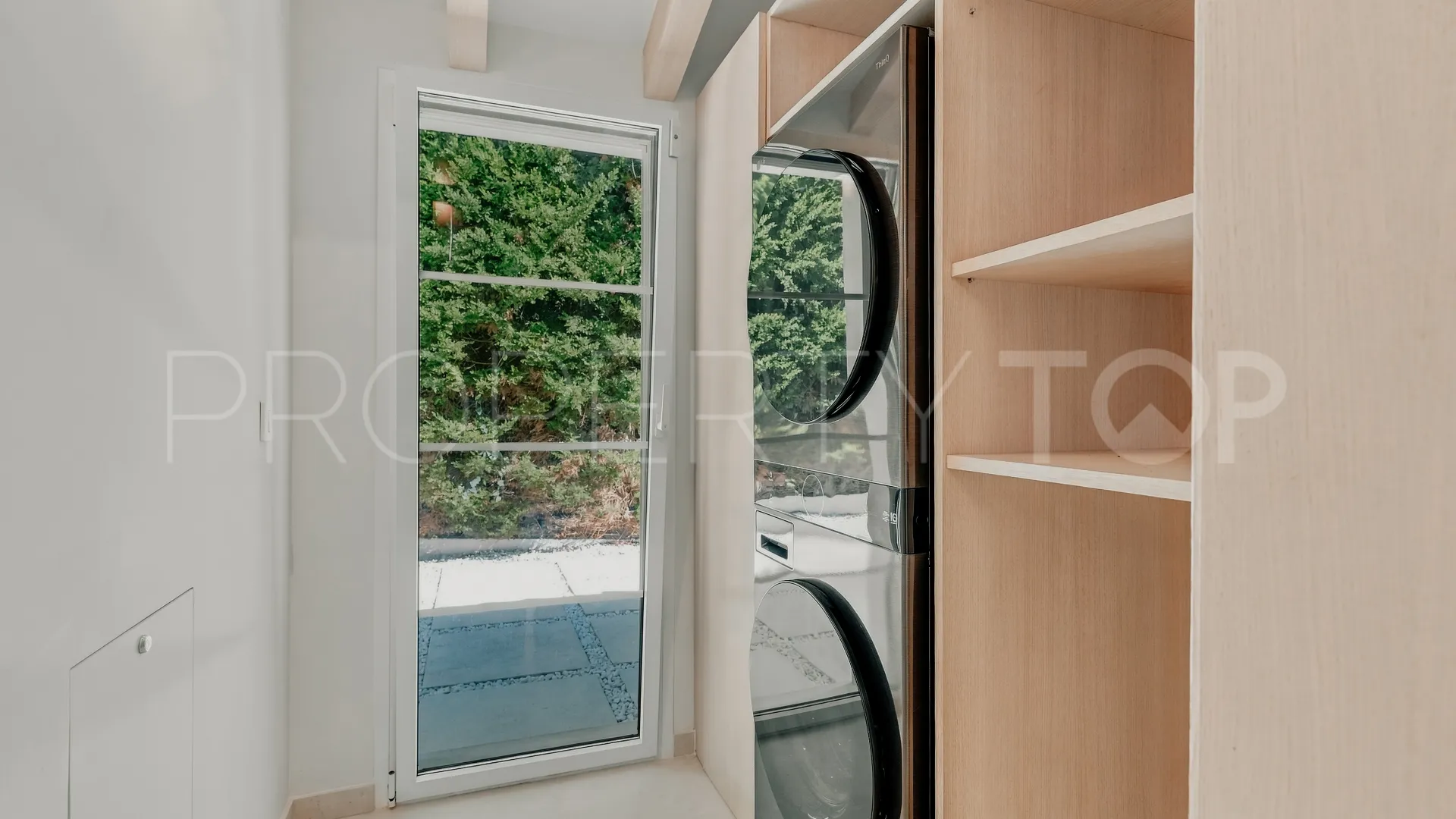 House for sale in Guadalmina Alta with 3 bedrooms