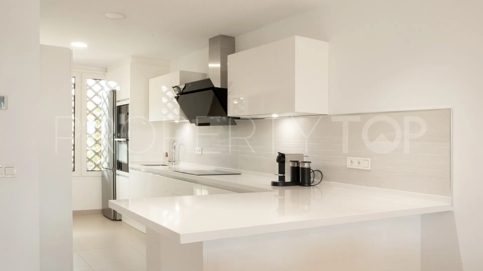 4 bedrooms Atalaya Hills town house for sale