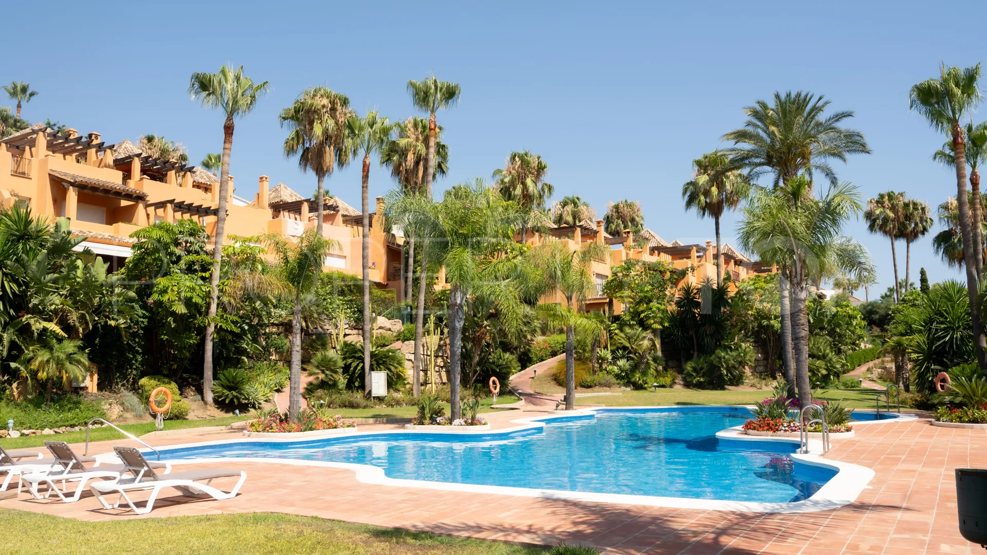 4 bedrooms Atalaya Hills town house for sale