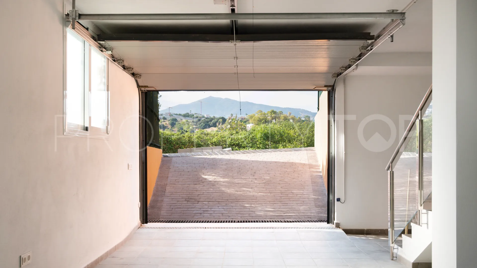 4 bedrooms Atalaya Hills town house for sale