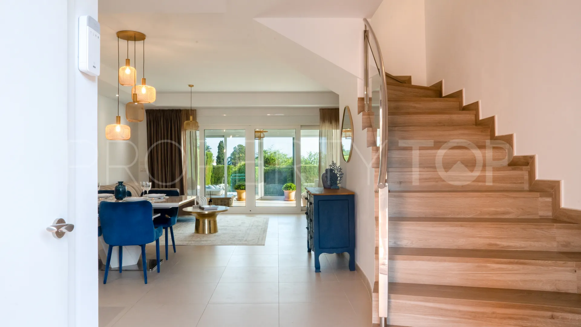 4 bedrooms Atalaya Hills town house for sale