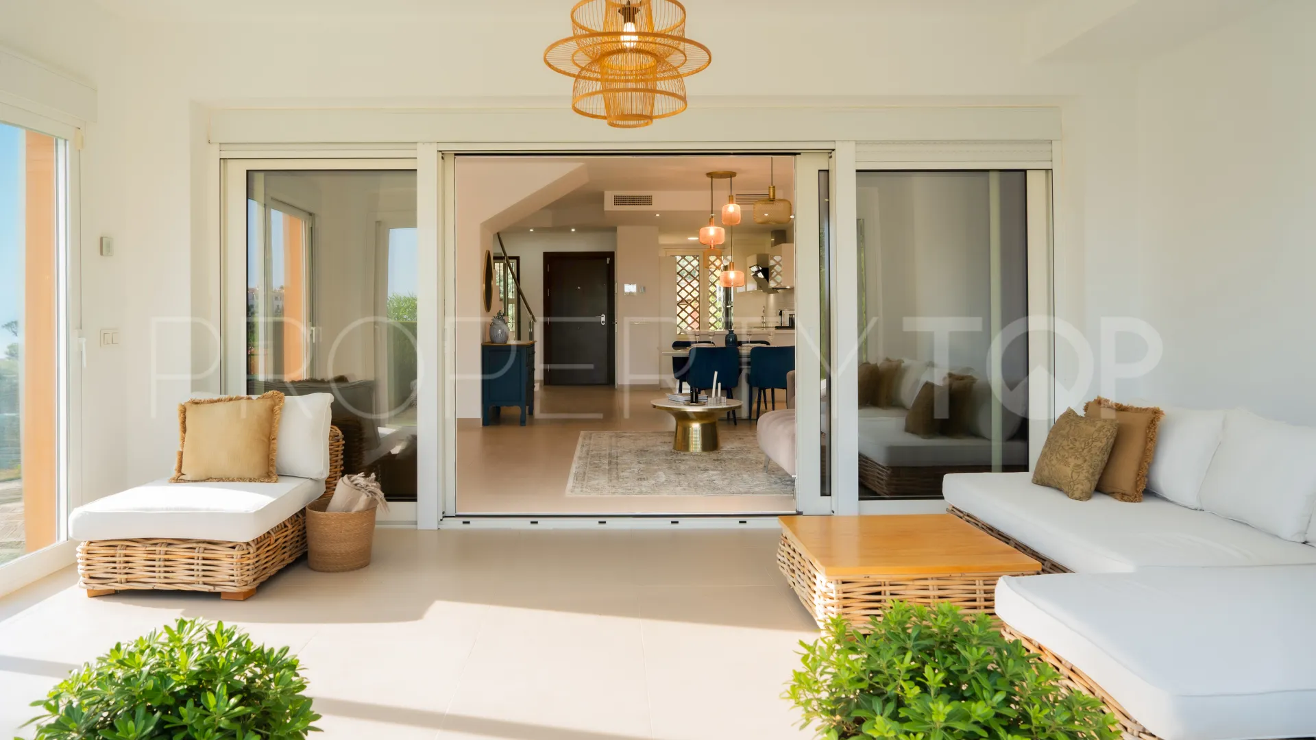4 bedrooms Atalaya Hills town house for sale