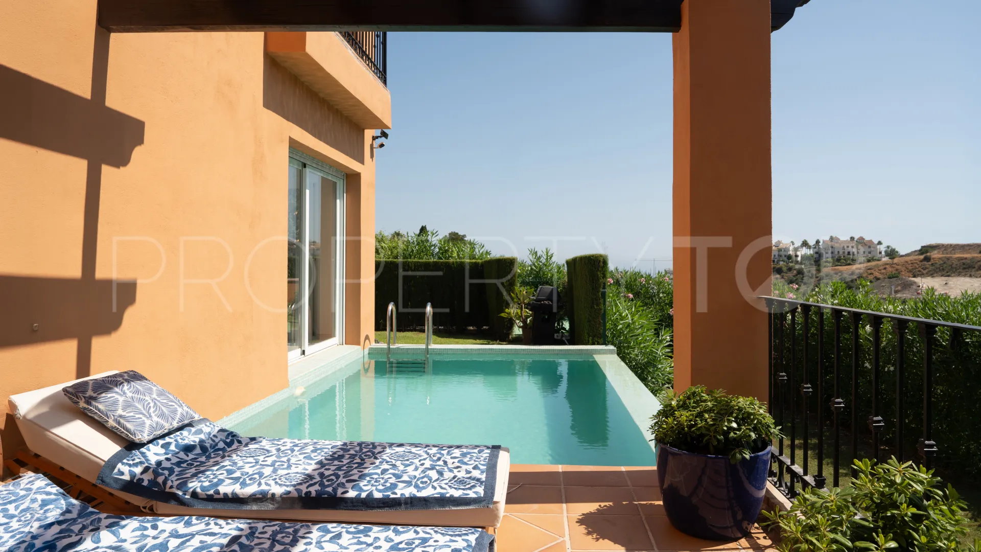 4 bedrooms Atalaya Hills town house for sale