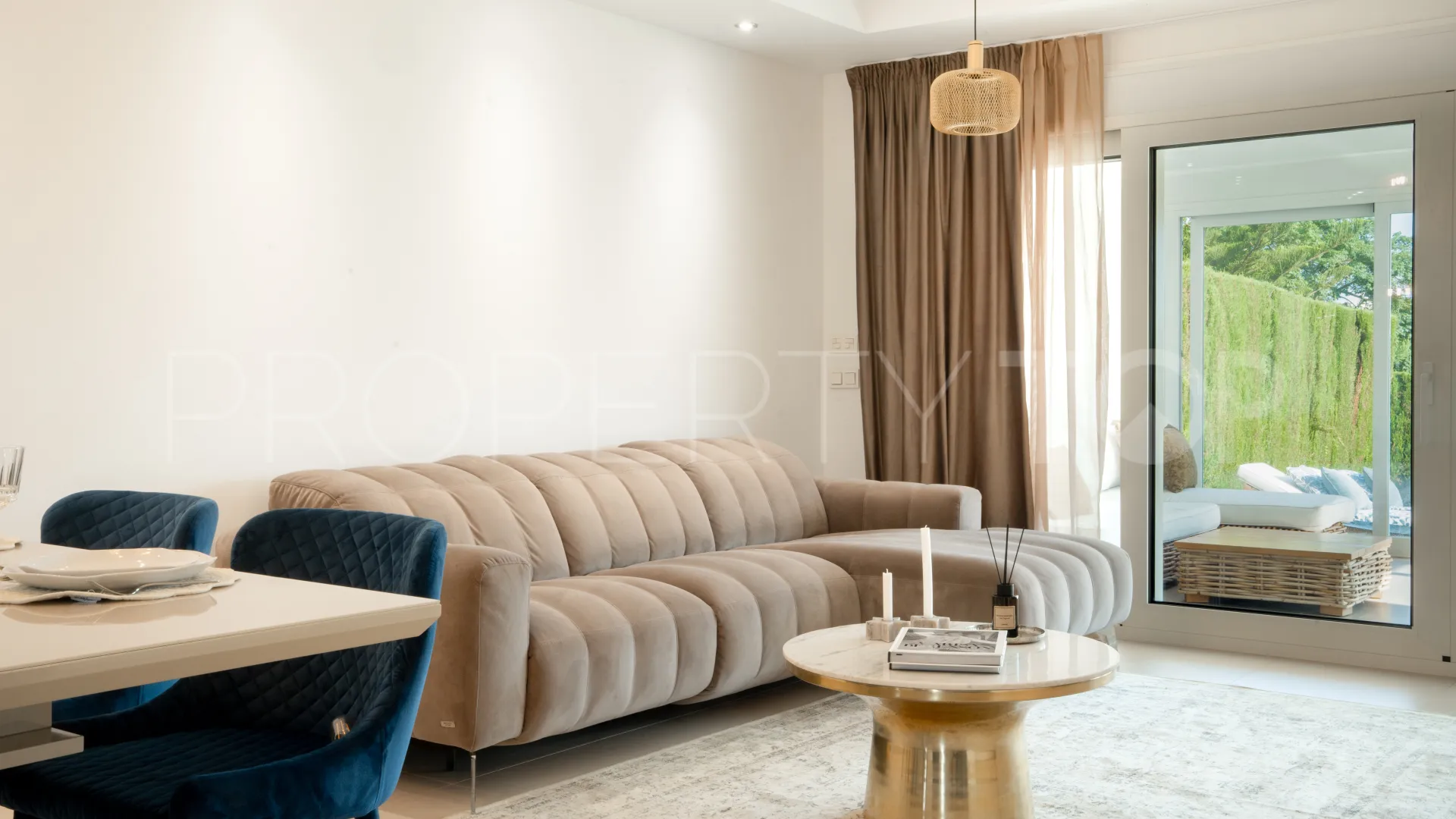 4 bedrooms Atalaya Hills town house for sale