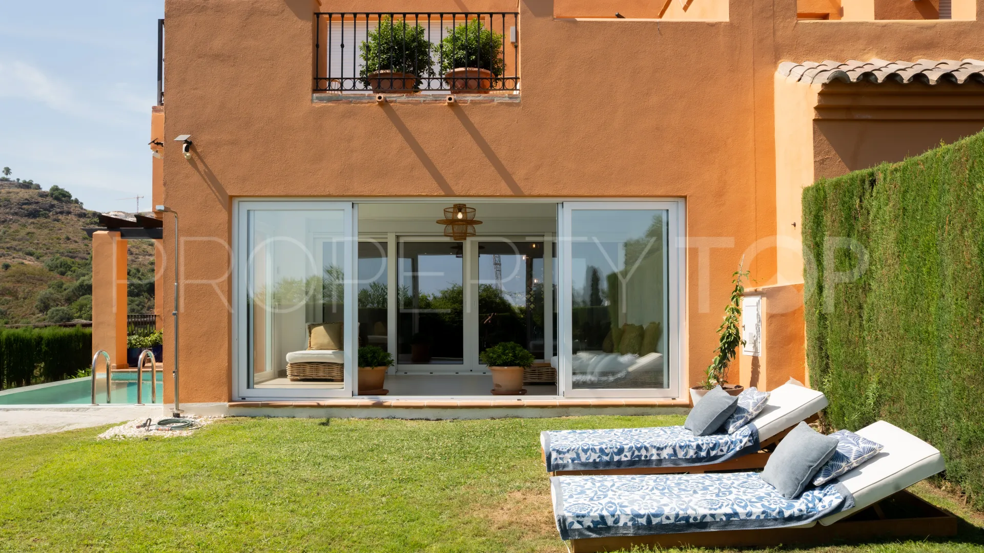 4 bedrooms Atalaya Hills town house for sale
