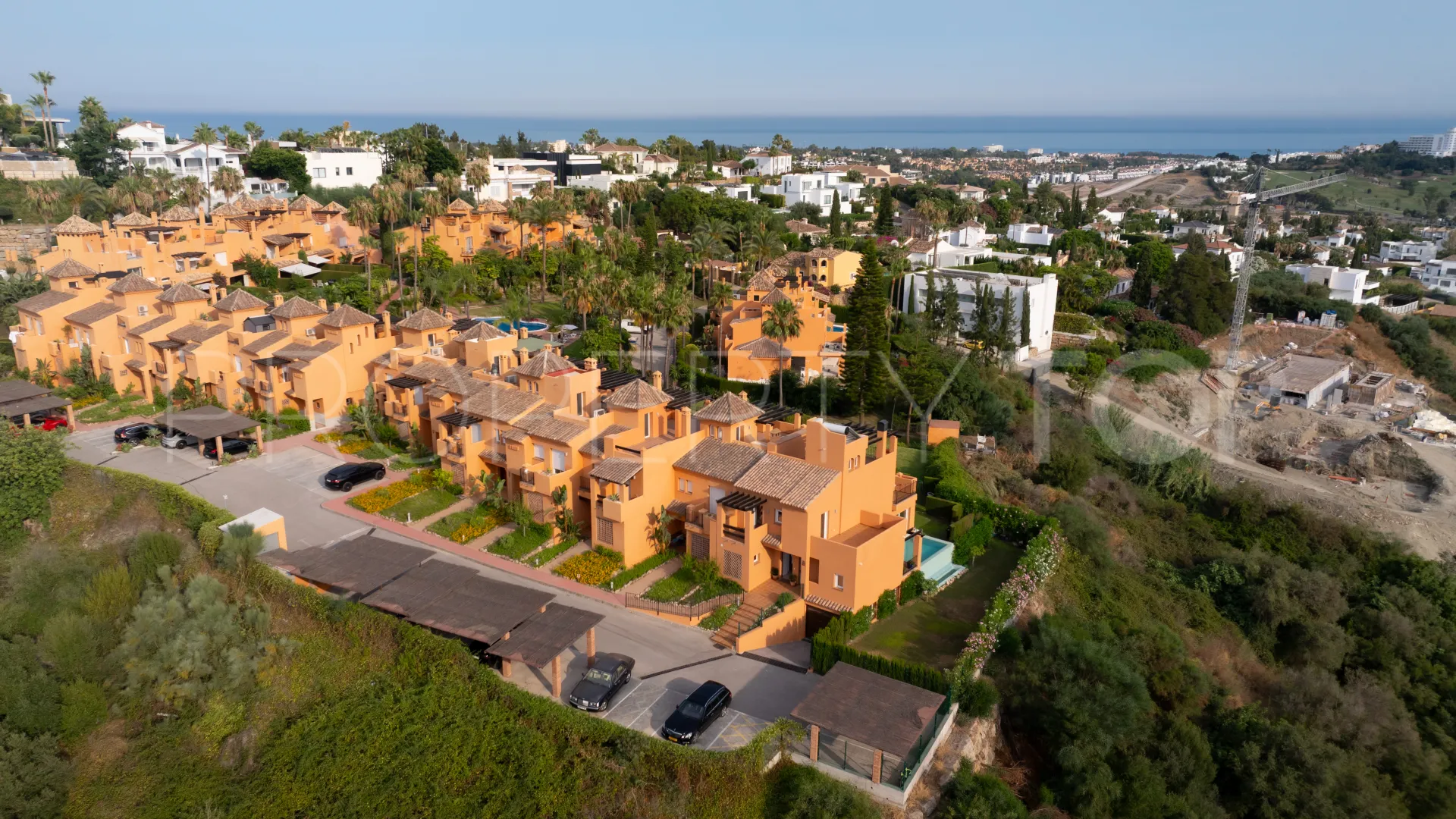 4 bedrooms Atalaya Hills town house for sale