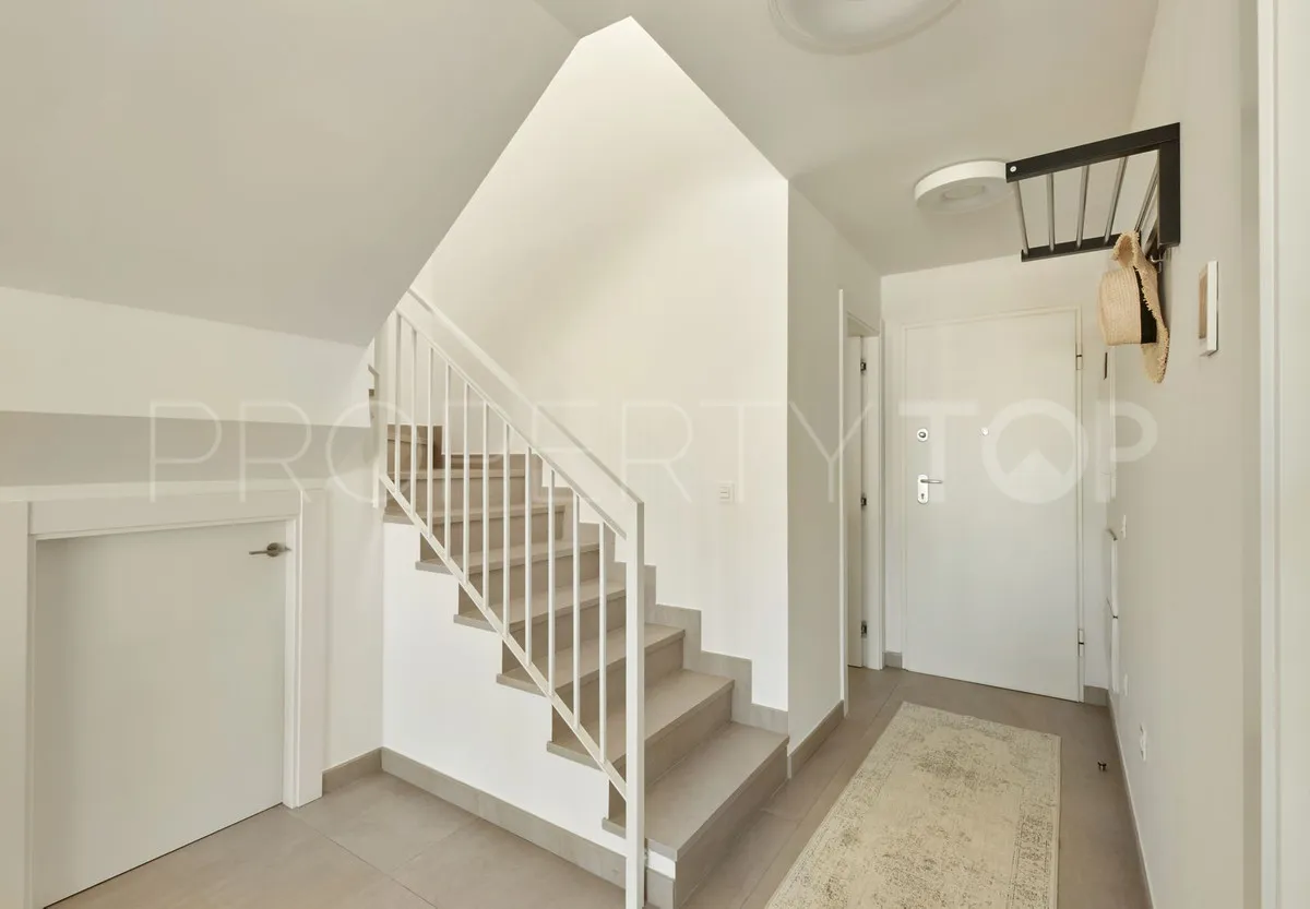 Apartamento en venta en El Higueron con 3 dormitorios