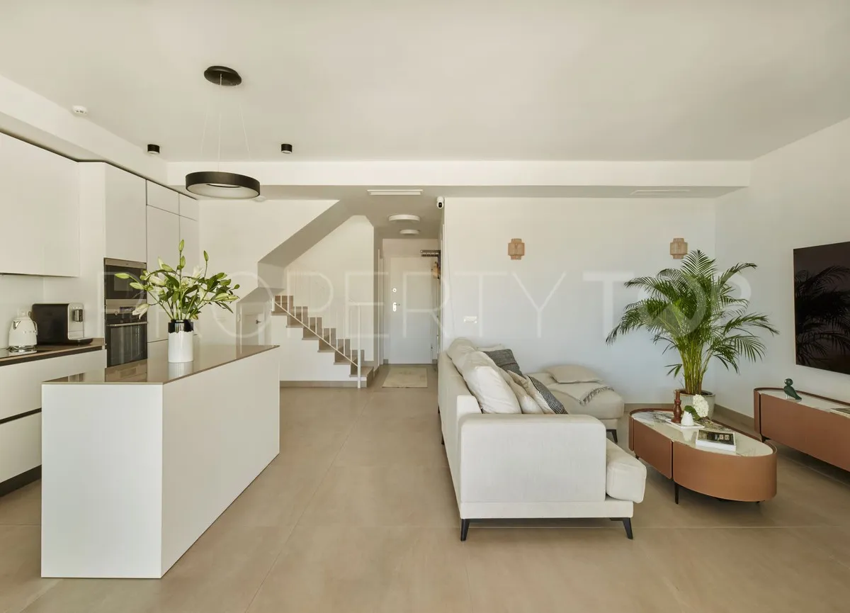 Apartamento en venta en El Higueron con 3 dormitorios