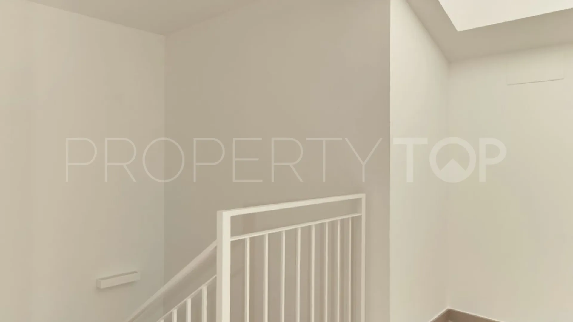 Apartamento en venta en El Higueron con 3 dormitorios