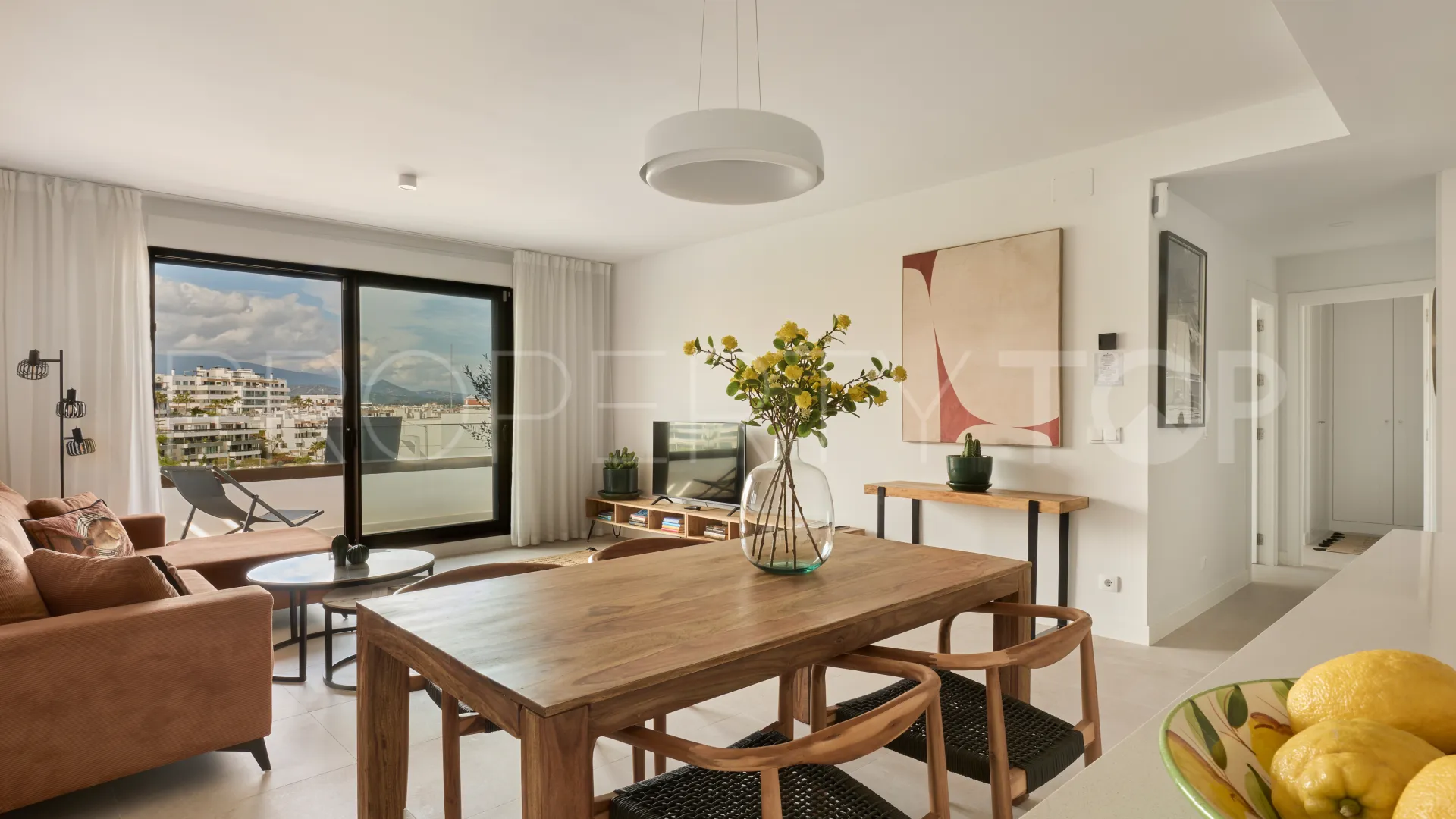 Estepona Puerto, apartamento en venta de 2 dormitorios