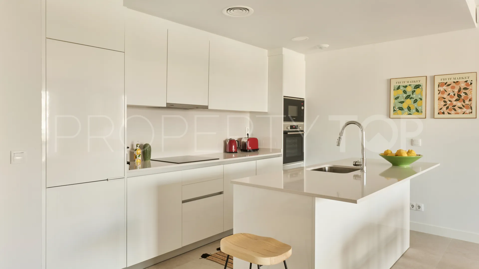 Estepona Puerto, apartamento en venta de 2 dormitorios