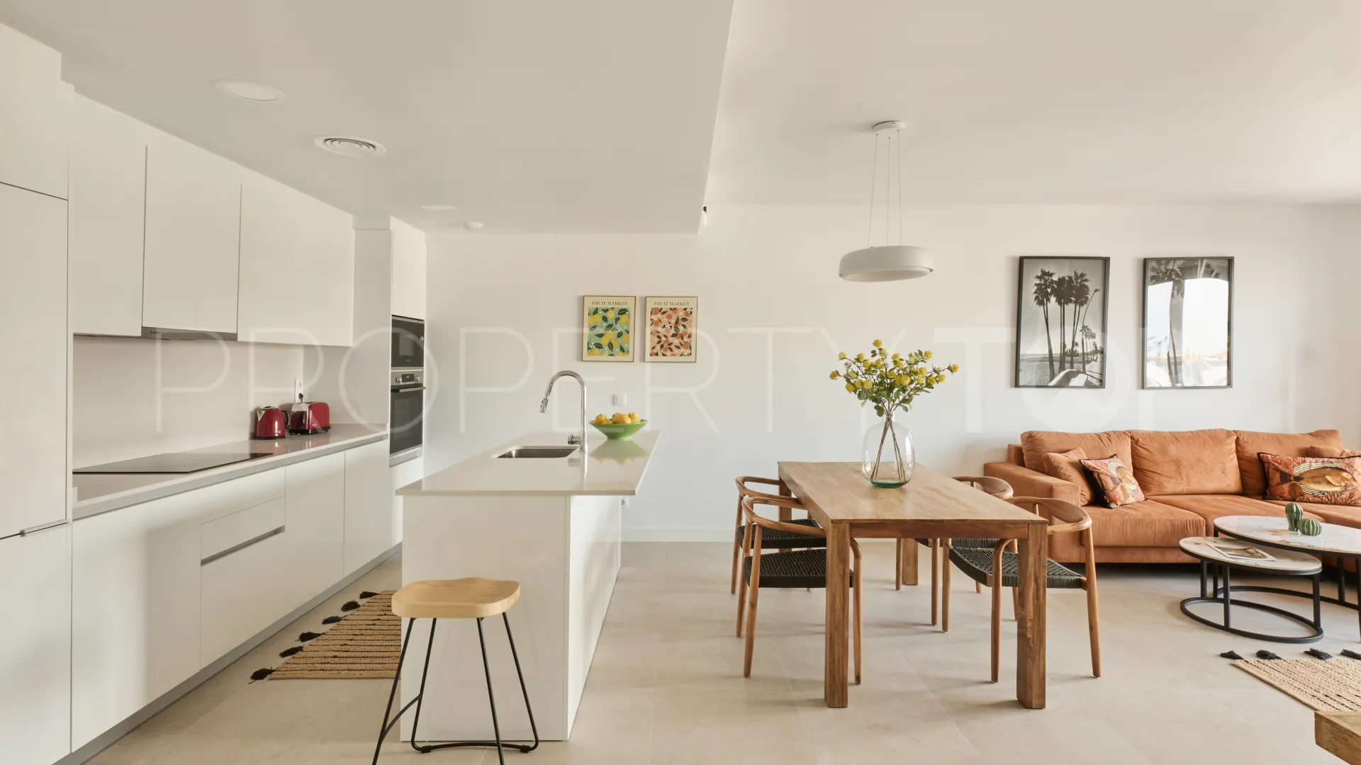 Estepona Puerto, apartamento en venta de 2 dormitorios