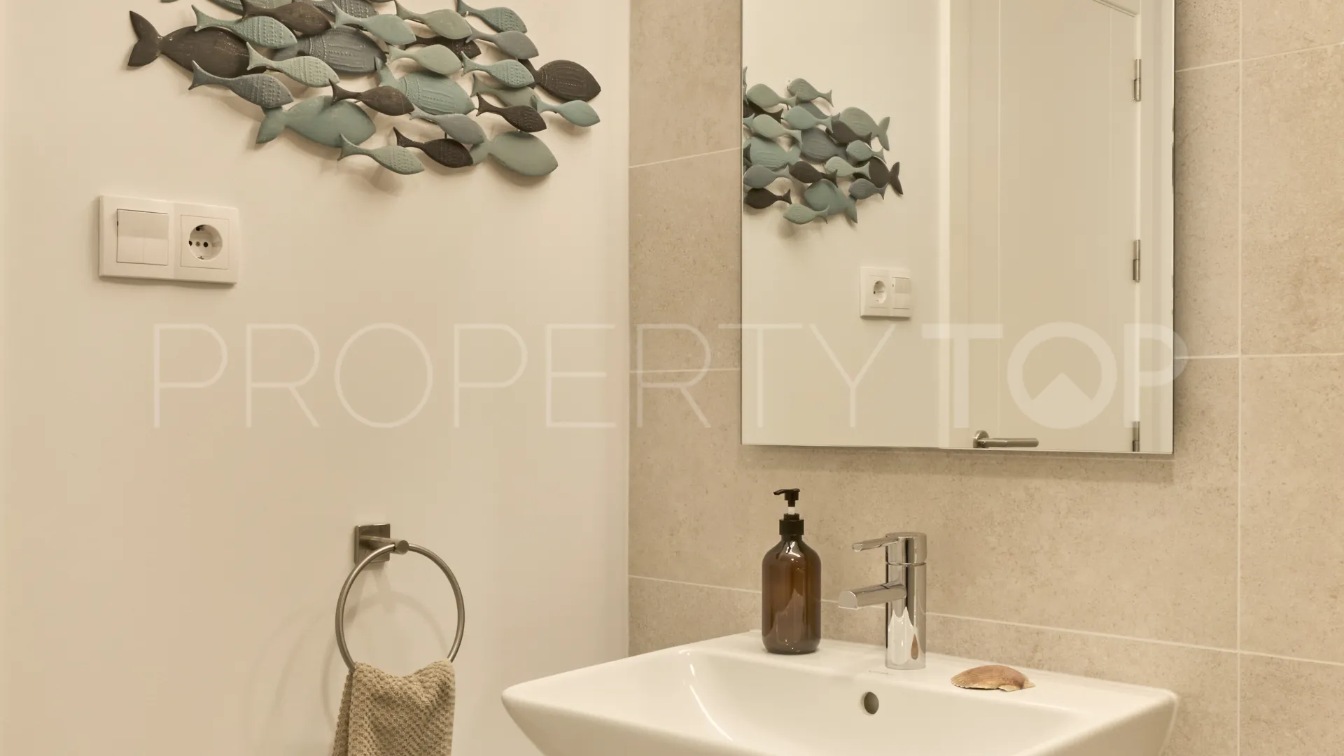 Estepona Puerto, apartamento en venta de 2 dormitorios