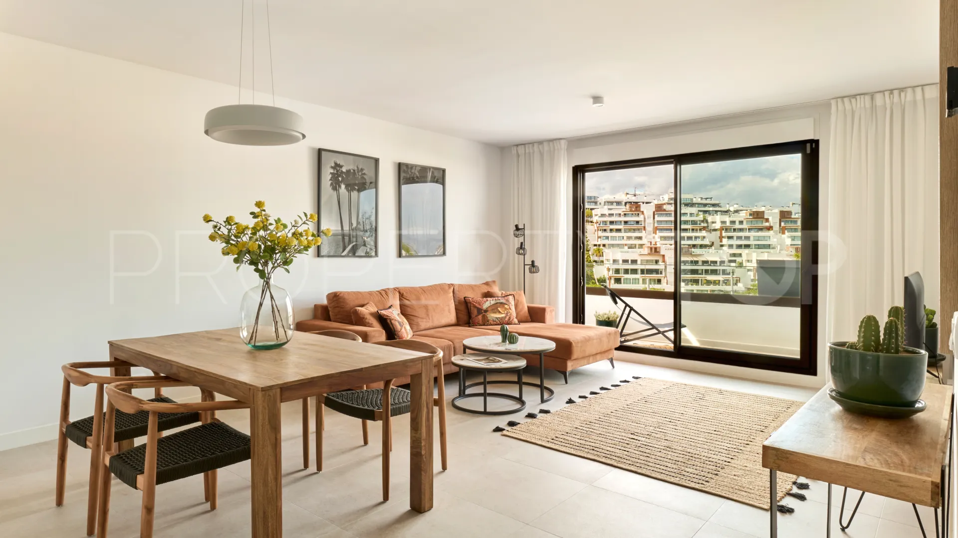 Estepona Puerto, apartamento en venta de 2 dormitorios