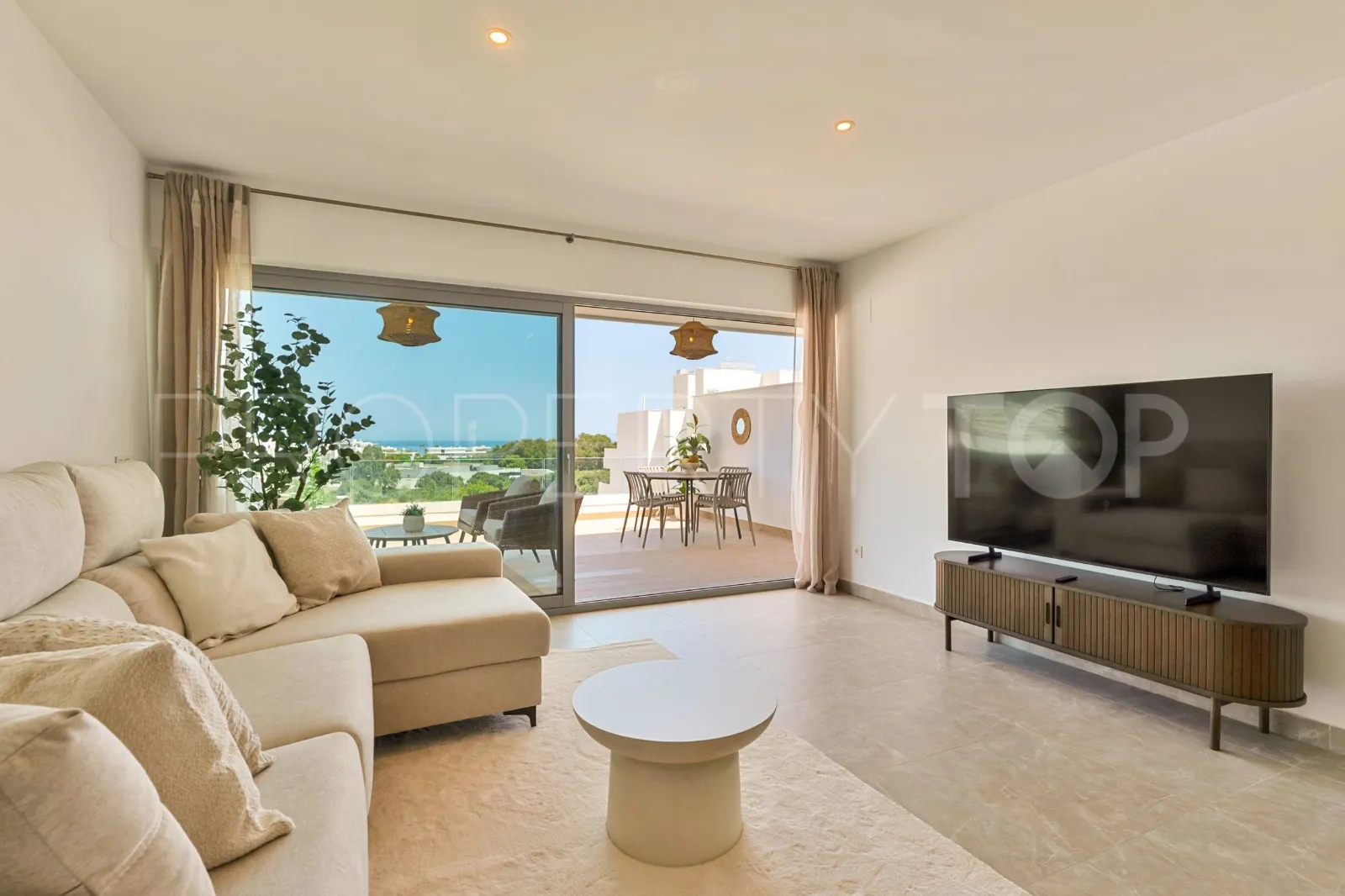 2 bedrooms Estepona apartment for sale