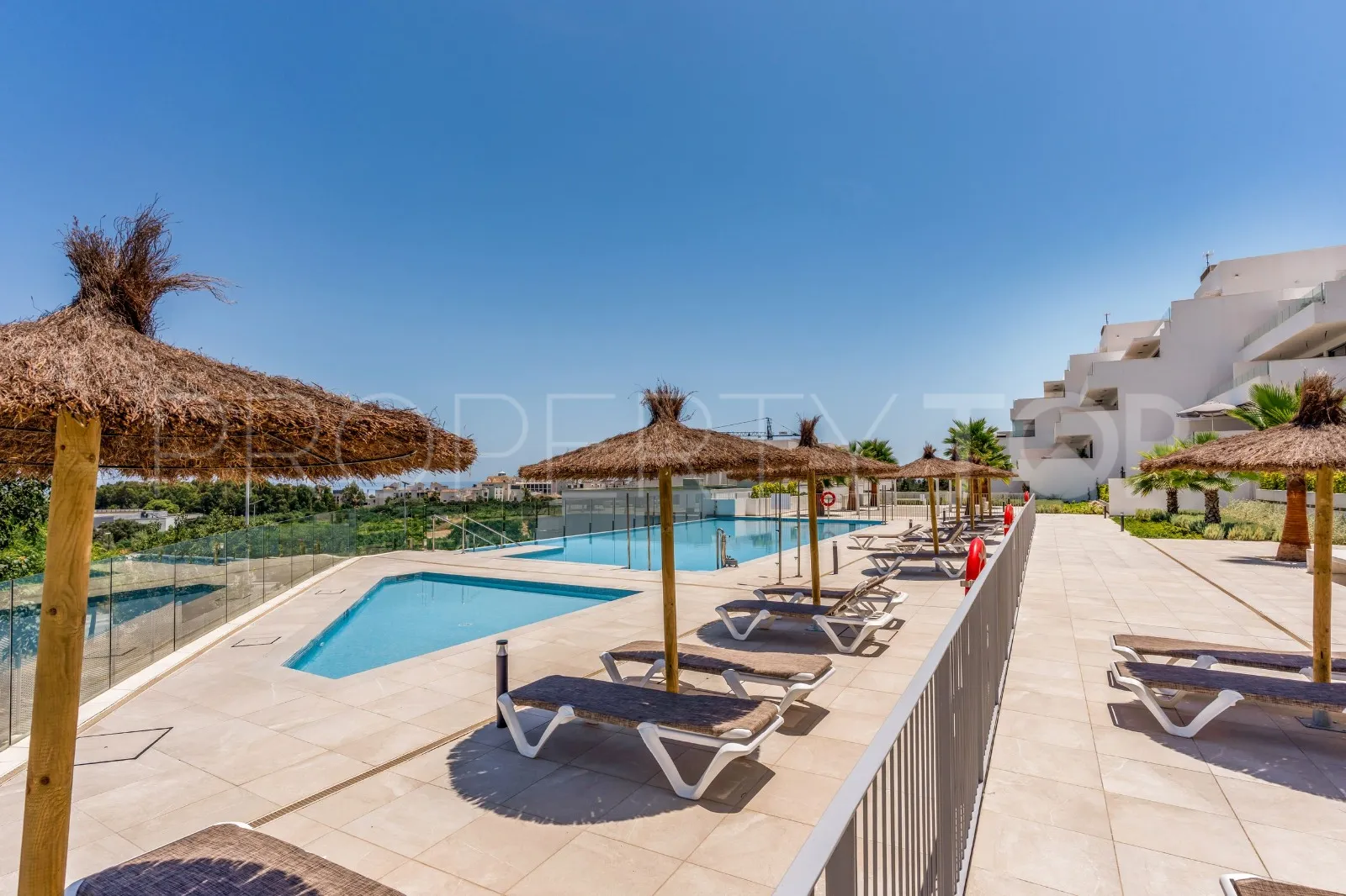 2 bedrooms Estepona apartment for sale