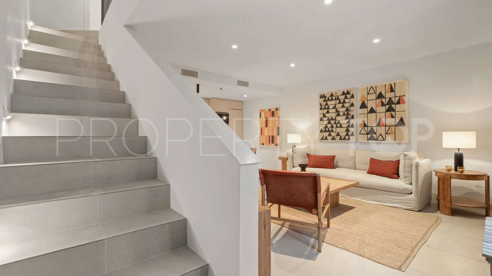 Estepona Ciudad, adosado en venta con 3 dormitorios