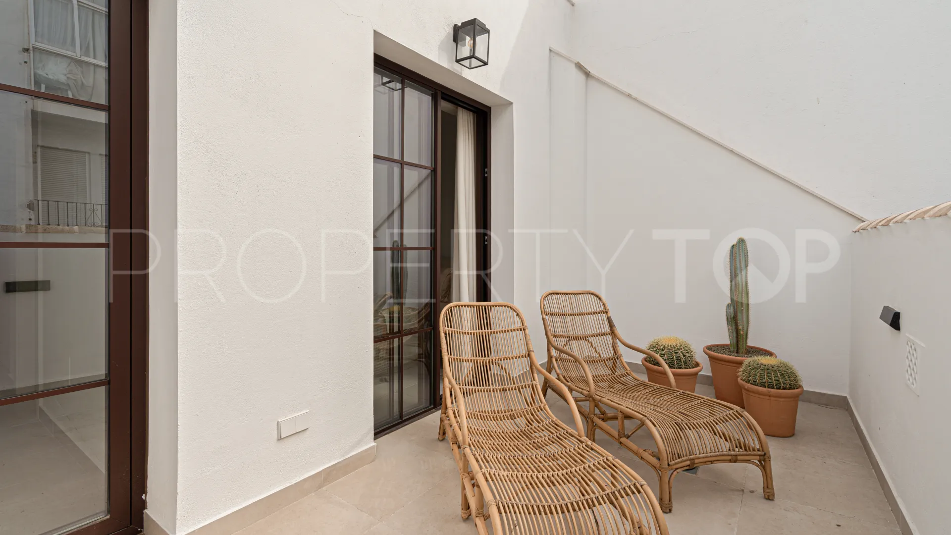 Estepona Ciudad, adosado en venta con 3 dormitorios