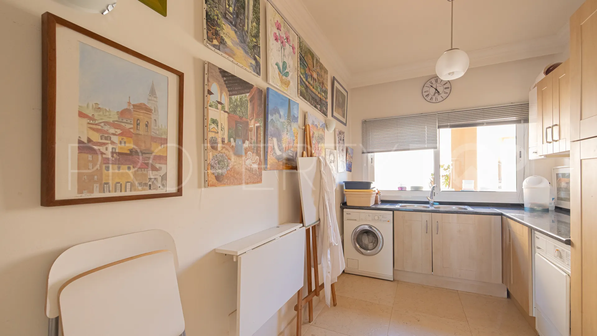 Apartamento con 3 dormitorios en venta en Nueva Andalucia