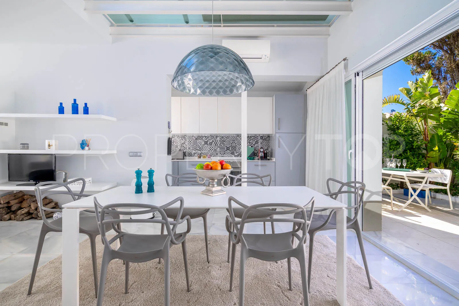 For sale villa in Marbesa