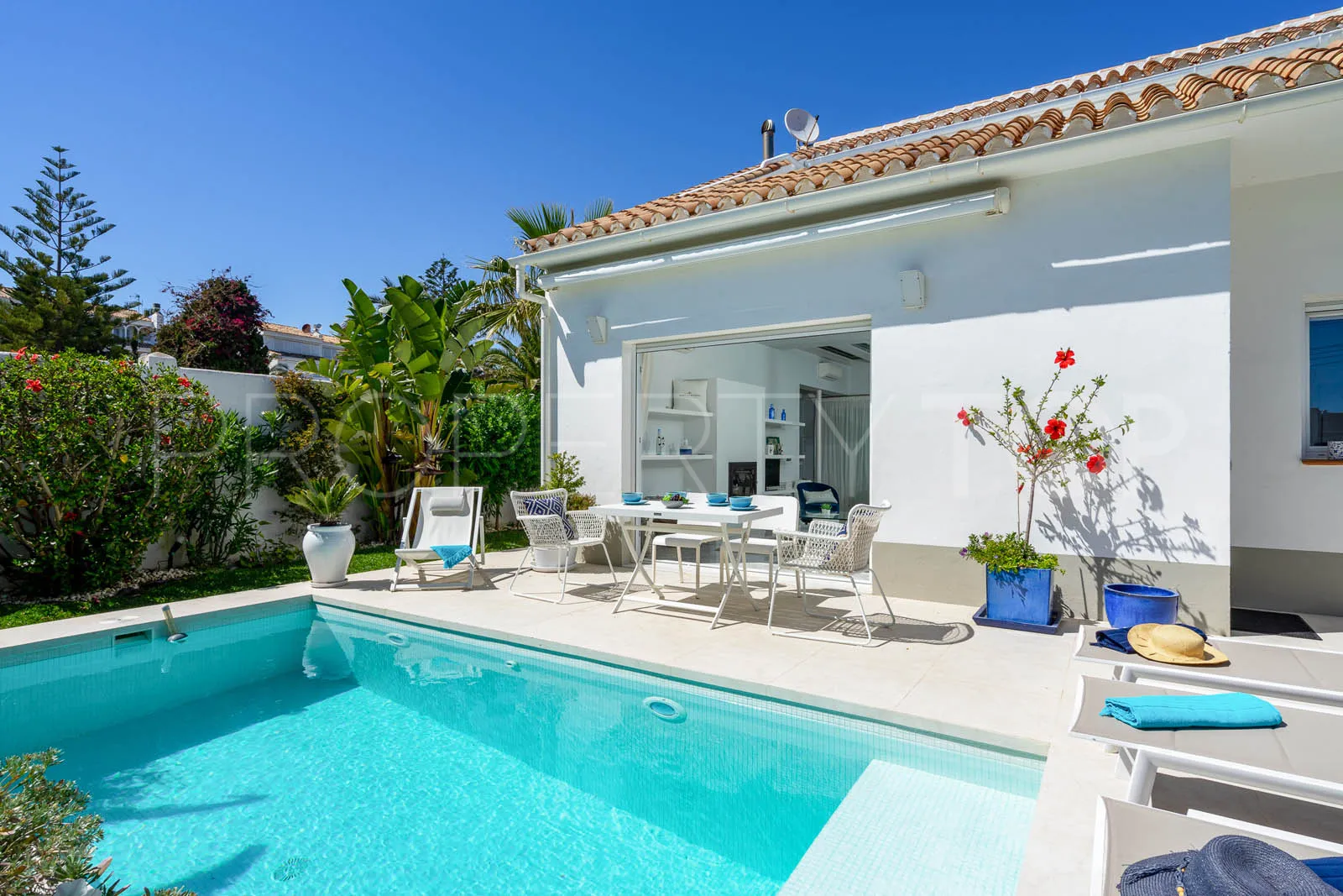 For sale villa in Marbesa