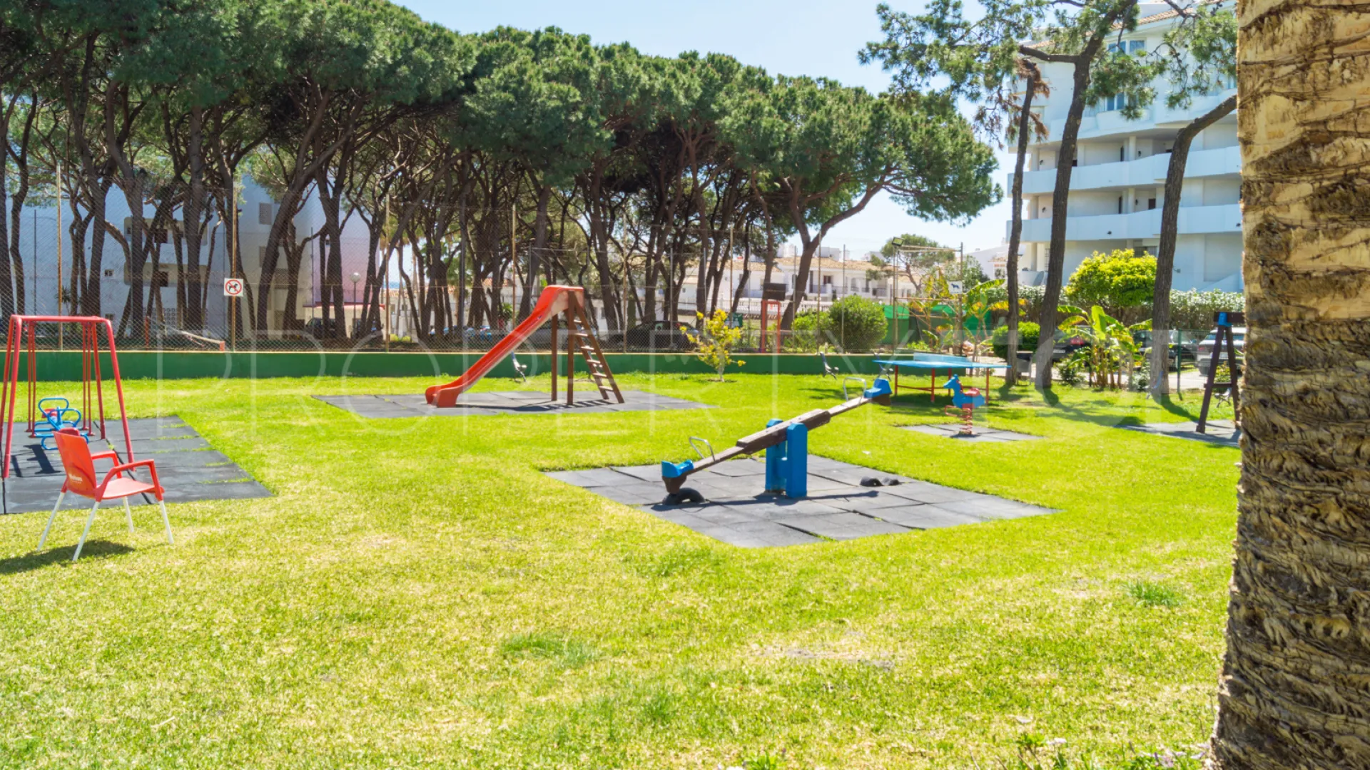 1 bedroom Calahonda apartment for sale