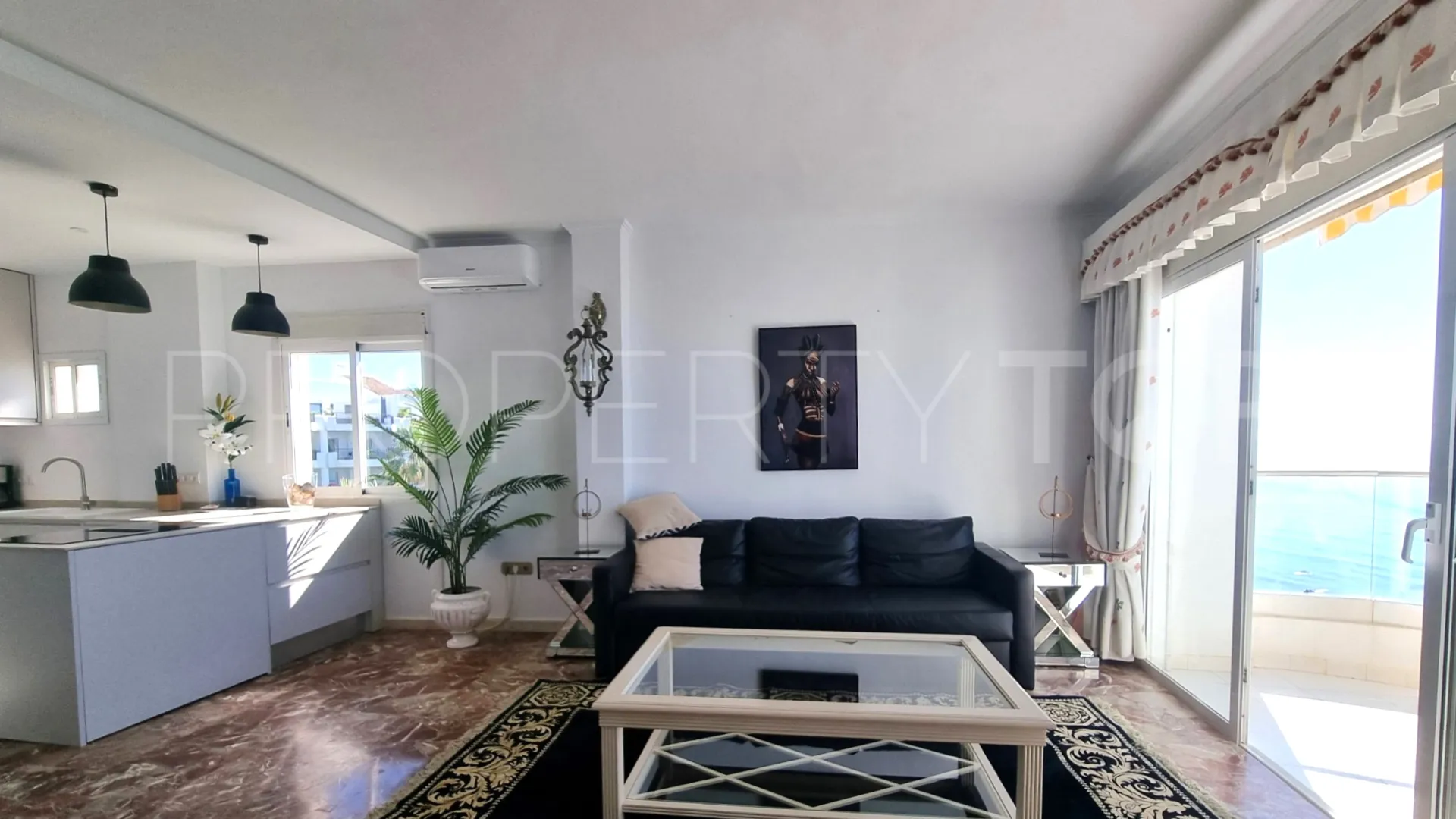 Calahonda, apartamento en venta con 1 dormitorio