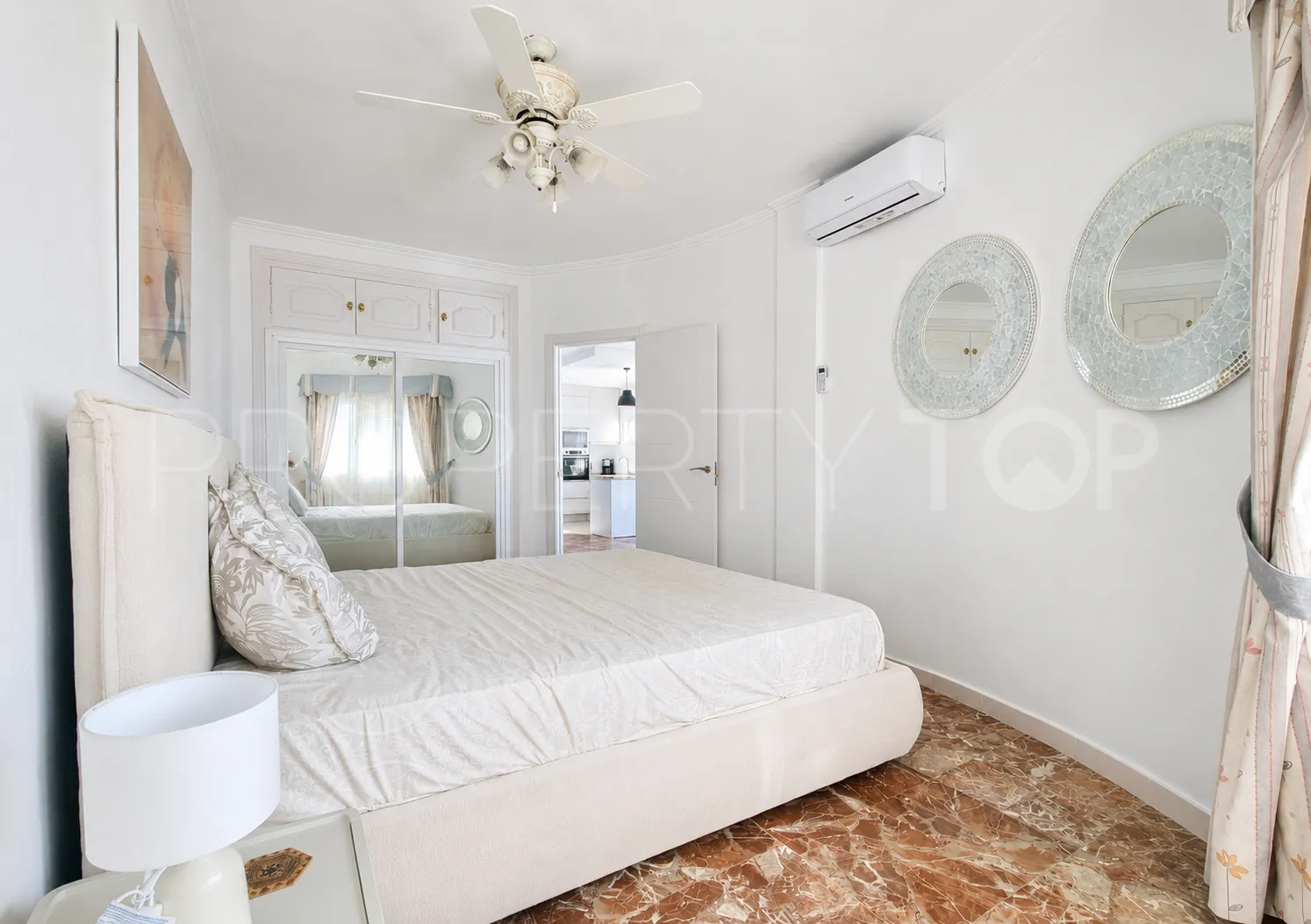 1 bedroom Calahonda apartment for sale