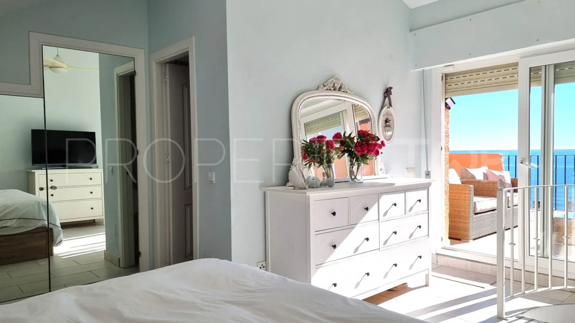 For sale duplex penthouse in Calahonda