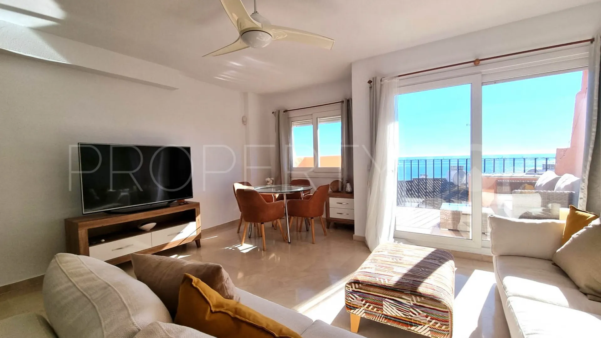 For sale duplex penthouse in Calahonda