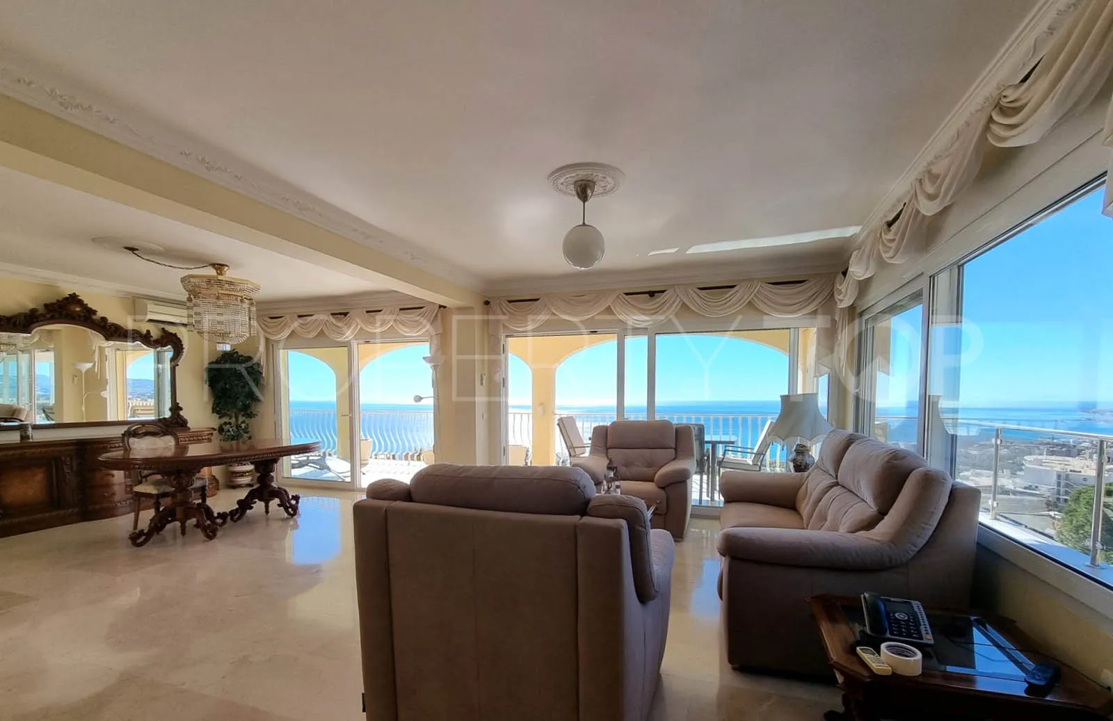 5 bedrooms La Capellania villa for sale