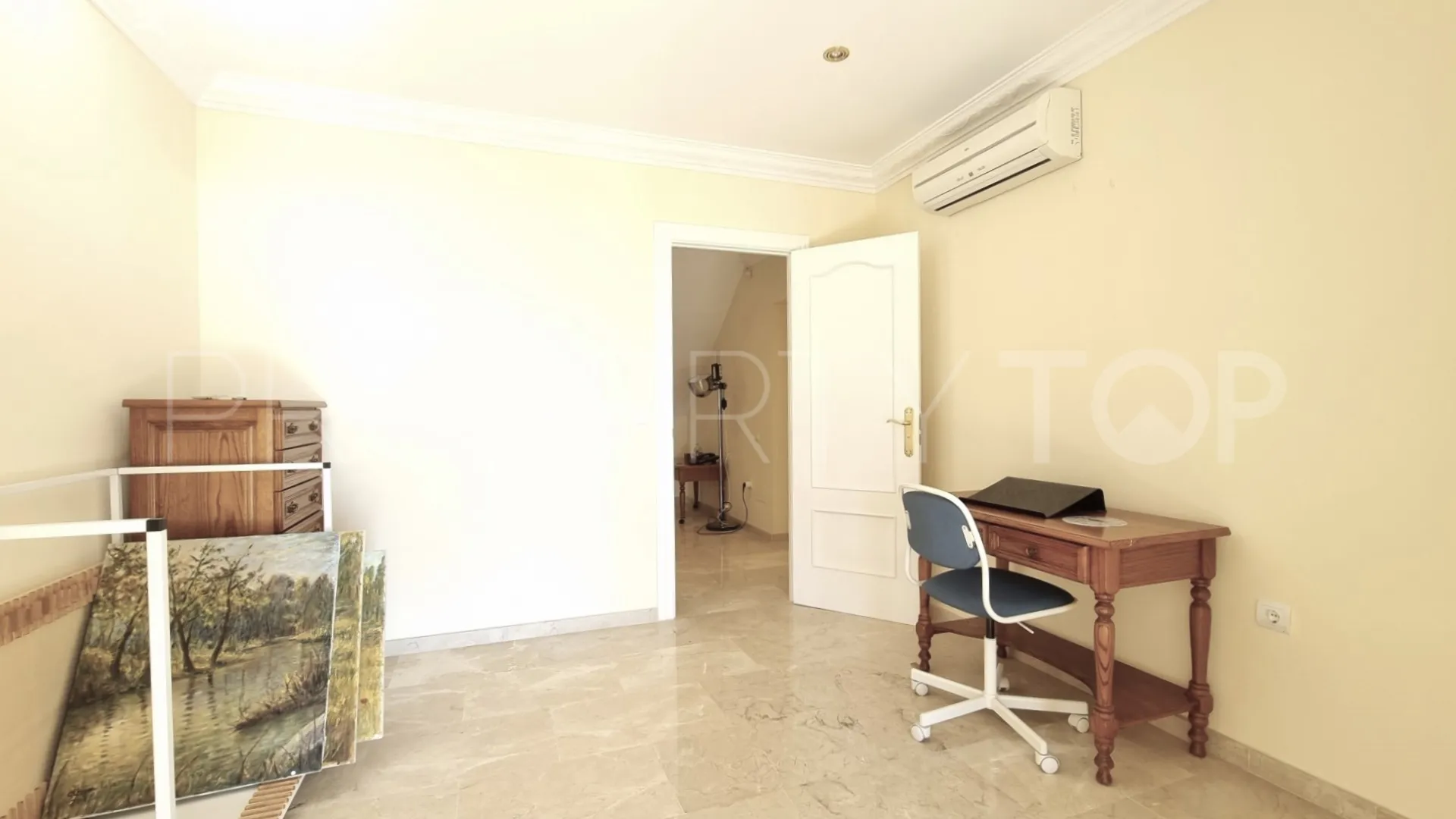 5 bedrooms La Capellania villa for sale